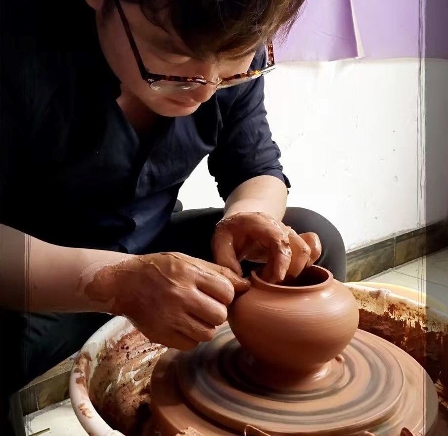 Zhou Bo 周波 Ceramic Artist